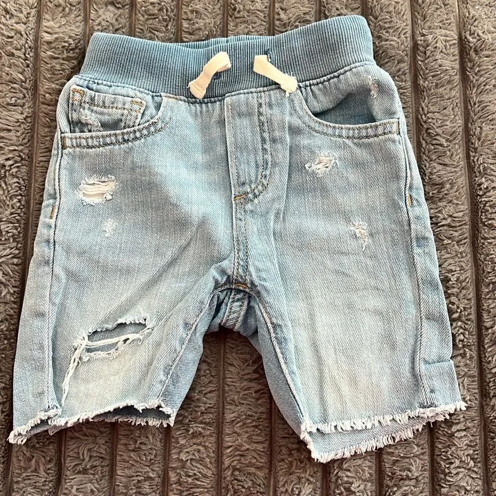 Baby GAP distressed Jean shorts